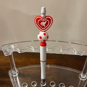 Cute valentine pen